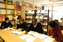 Laboratoire de sciences, techniques, éducation, formation (STEF) Laboratoire de sciences, techniques, éducation, formation (STEF)